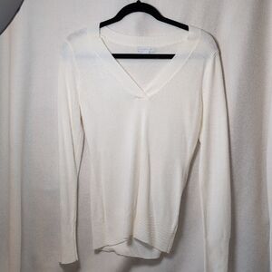 New York & Company Cream V-Neck Sweater